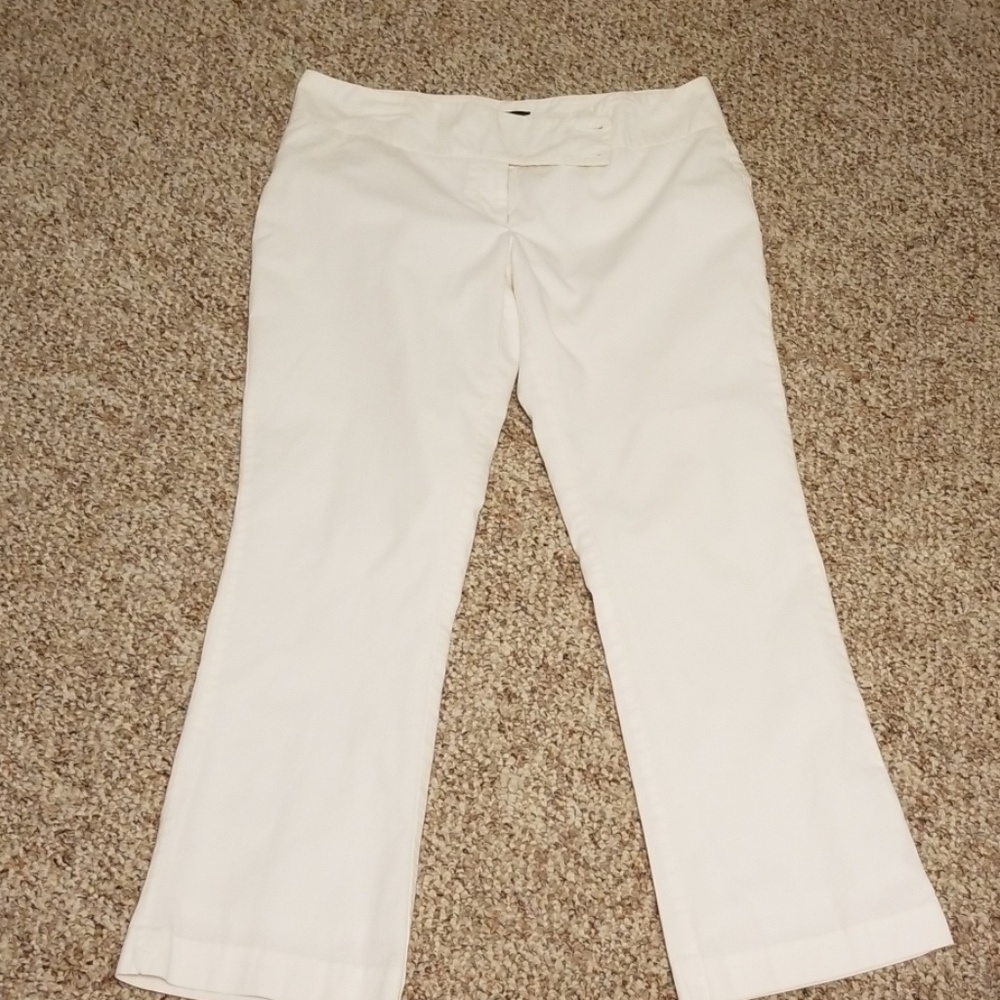 Beautiful comfy white pants